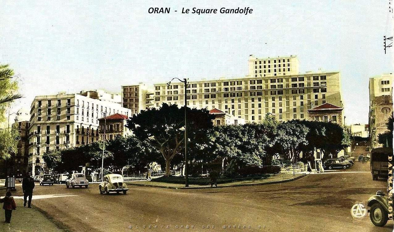 Oran - Square Gandolfe - Gendarmerie - Cite Lescure.JPG